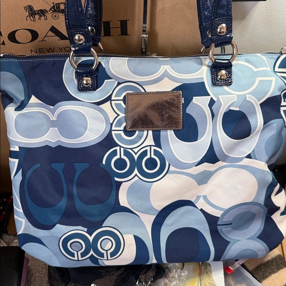 COACH Poppy Signature Pop C Blue Denim Appliqué Large Glam Limited Edition Tote - Picture 5 of 12